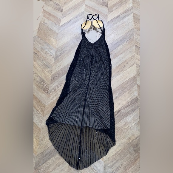 Stunning Prevue Backless Evening Gown - Picture 16 of 16